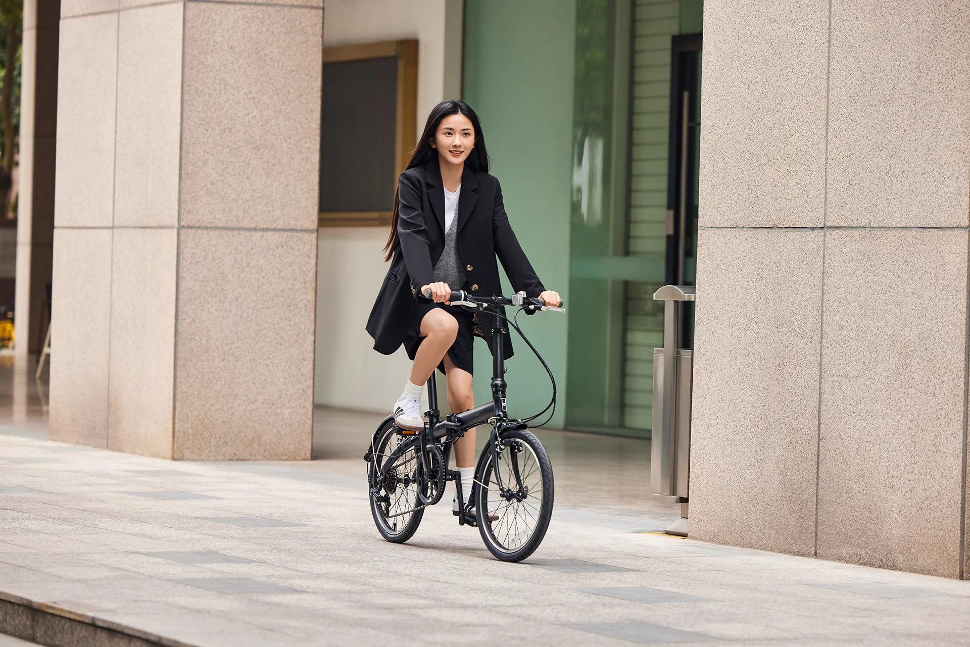 Folding Bicycle Lifestyle Photography ecommerce product visual